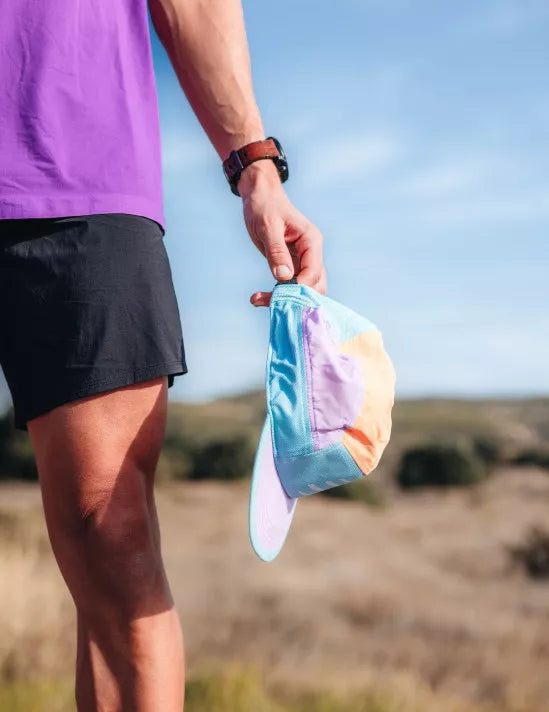 COMPRESSPORT 5 PANEL LIGHT CAP