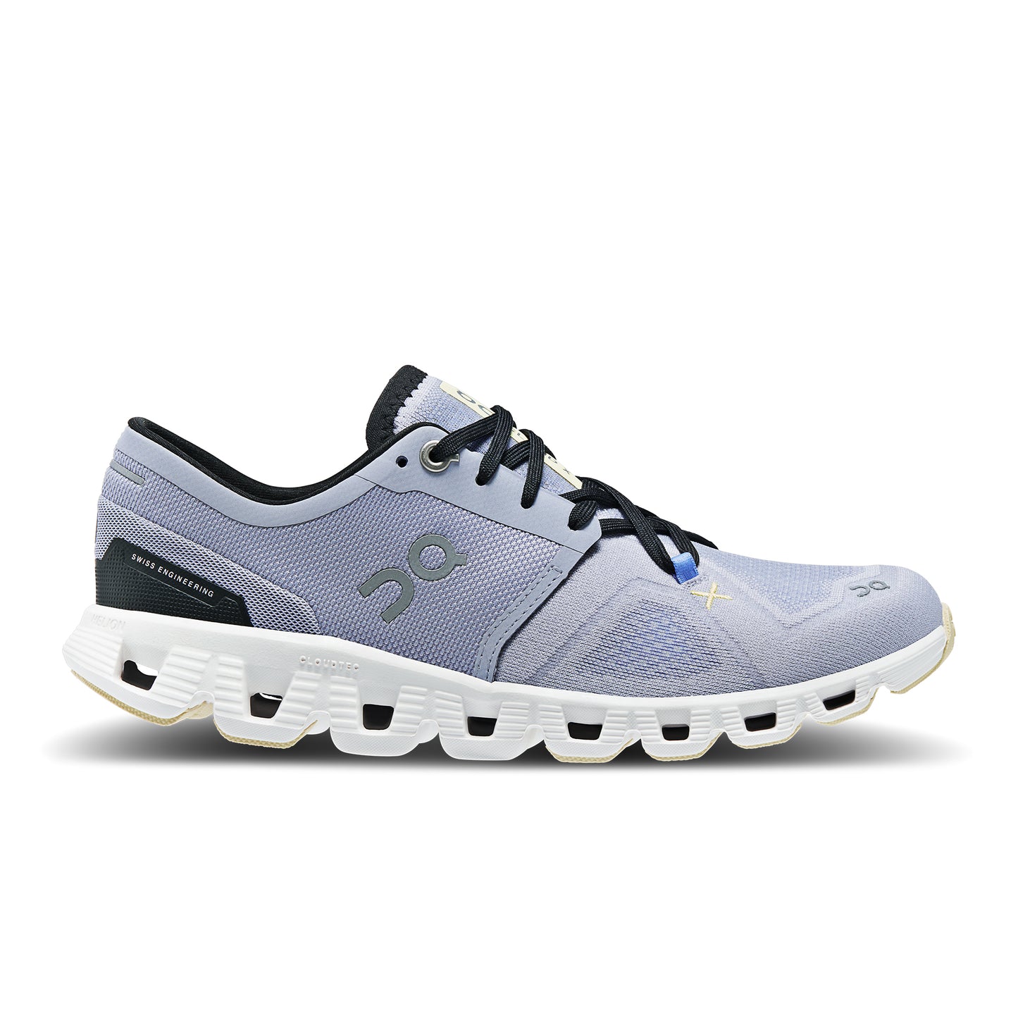 ON CLOUD X3. (Sólo tienda online).
