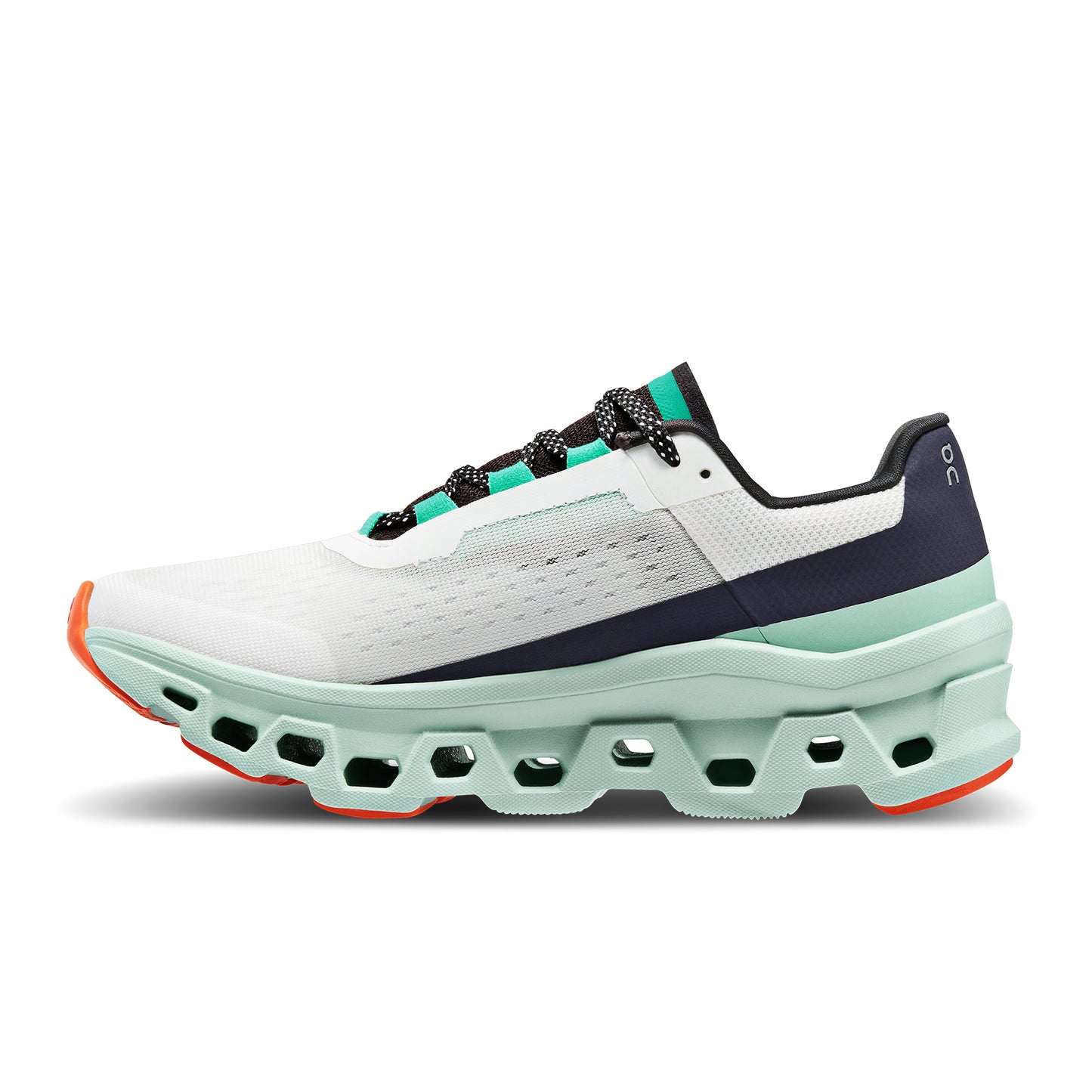 ON CLOUDMONSTER. (Sólo tienda online).
