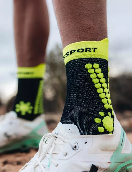 COMPRESSPORT PRO RACING SOCKS V4.0 RUN TRAIL