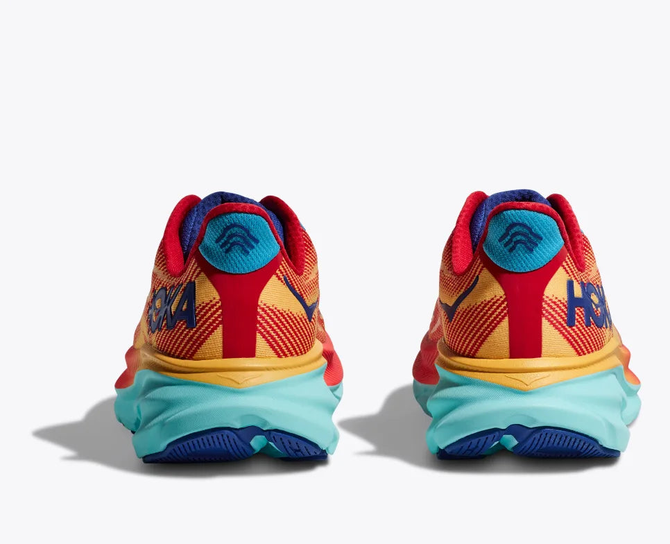 HOKA CLIFTON 9 (Sólo tienda online)