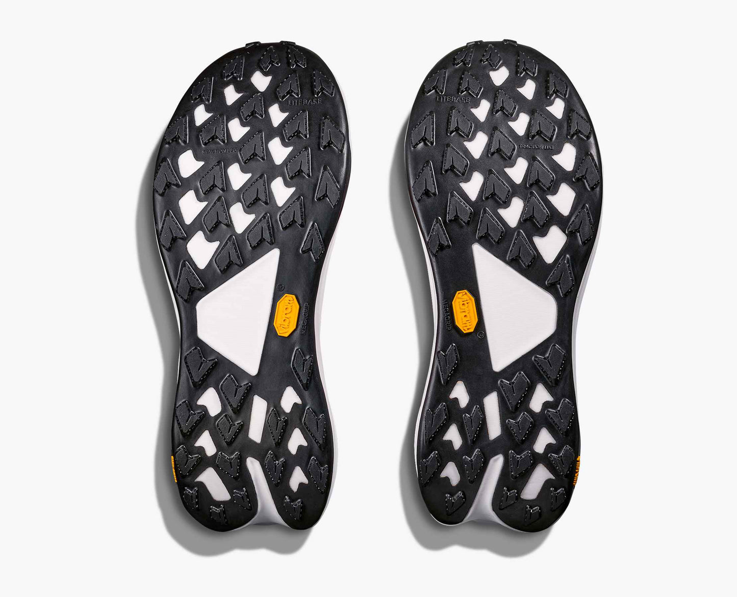 HOKA TECTON X 3
