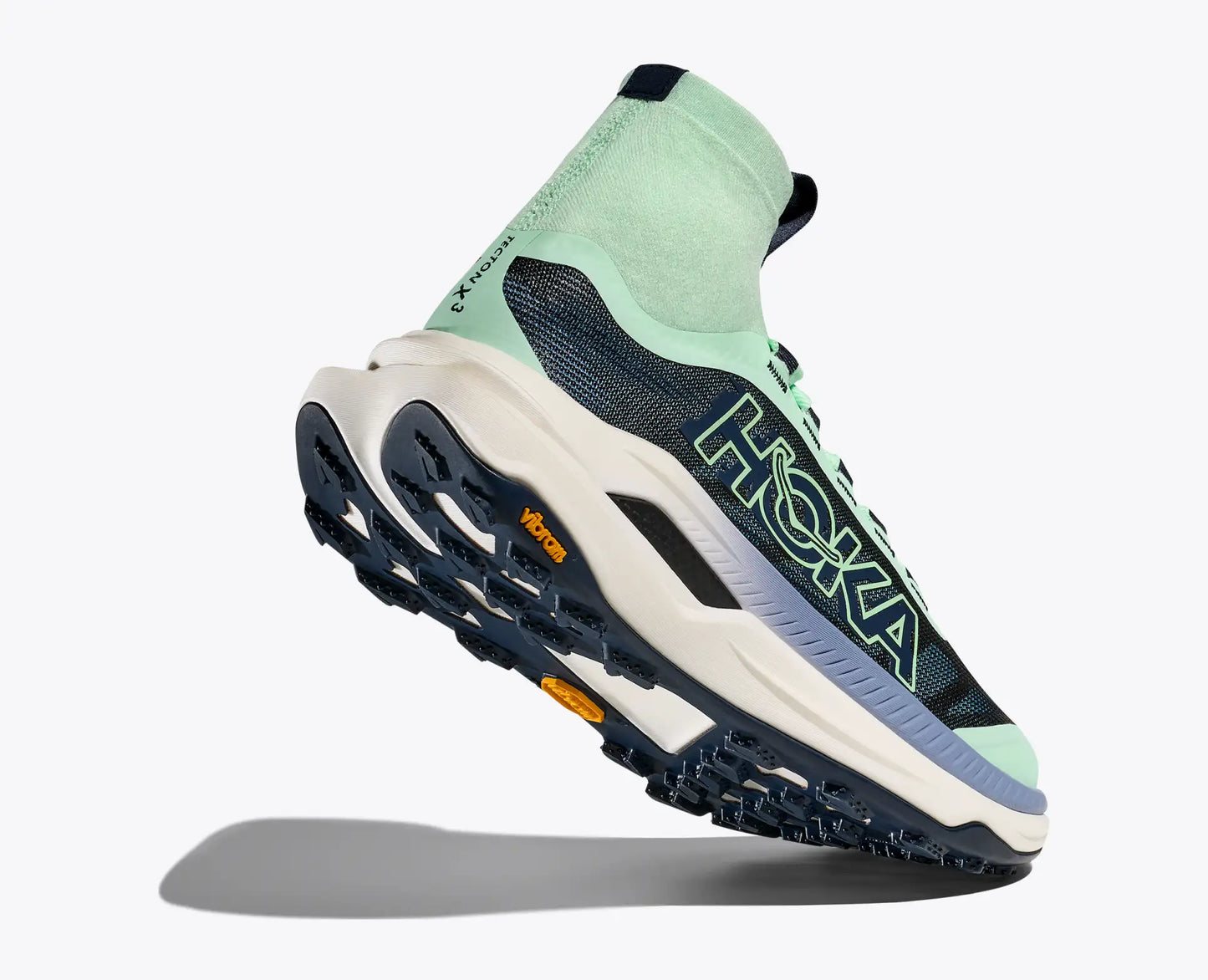 HOKA TECTON X 3