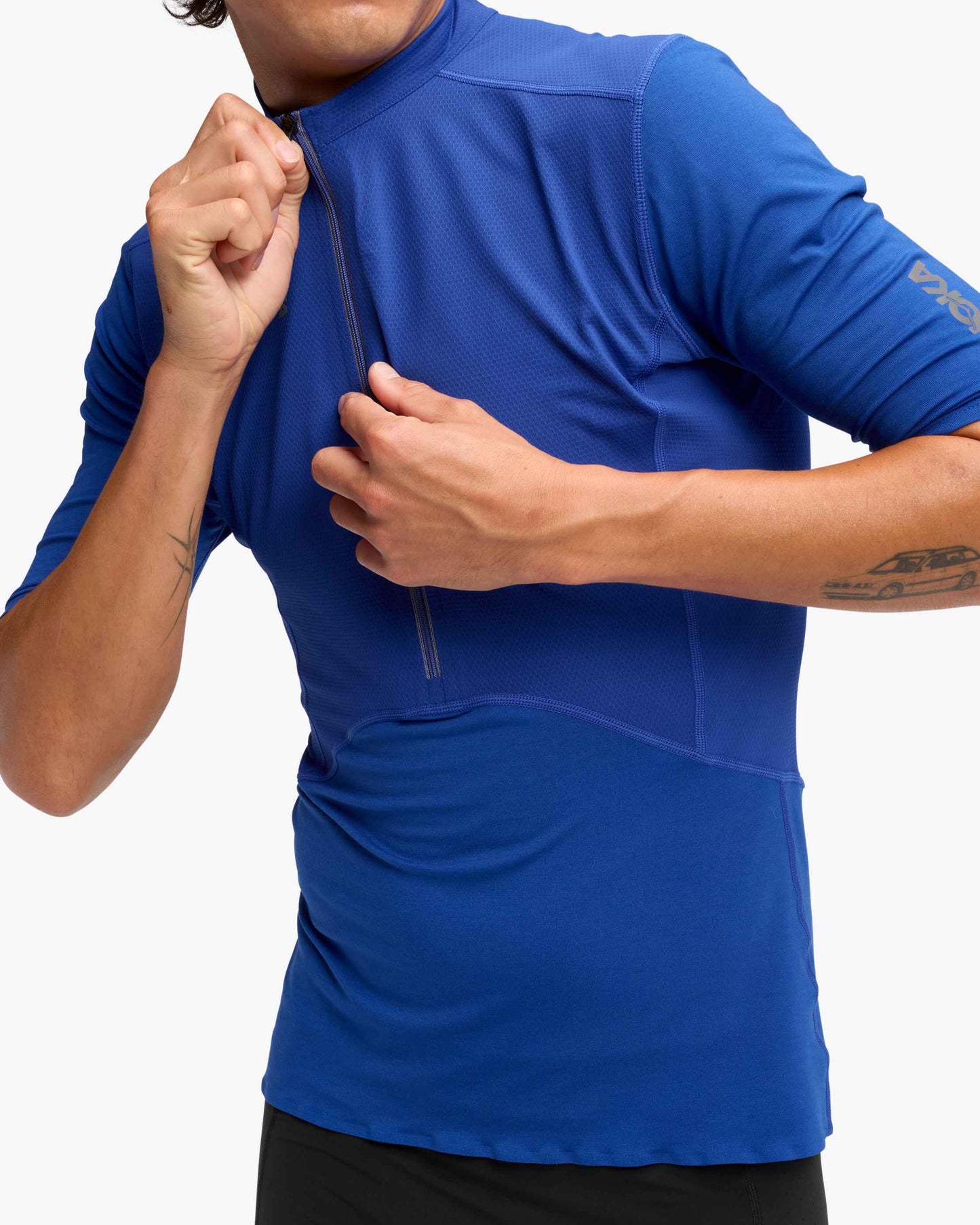 HOKA SKYBREEZE SLEEVE ZIP