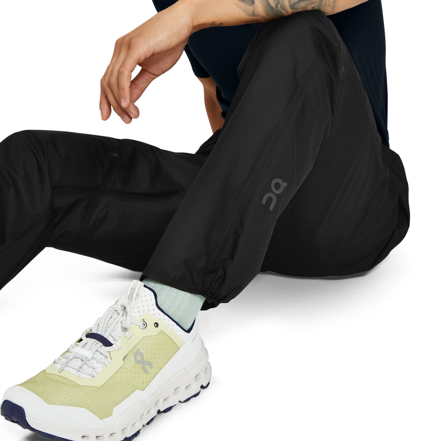 ON ULTRA PANTS