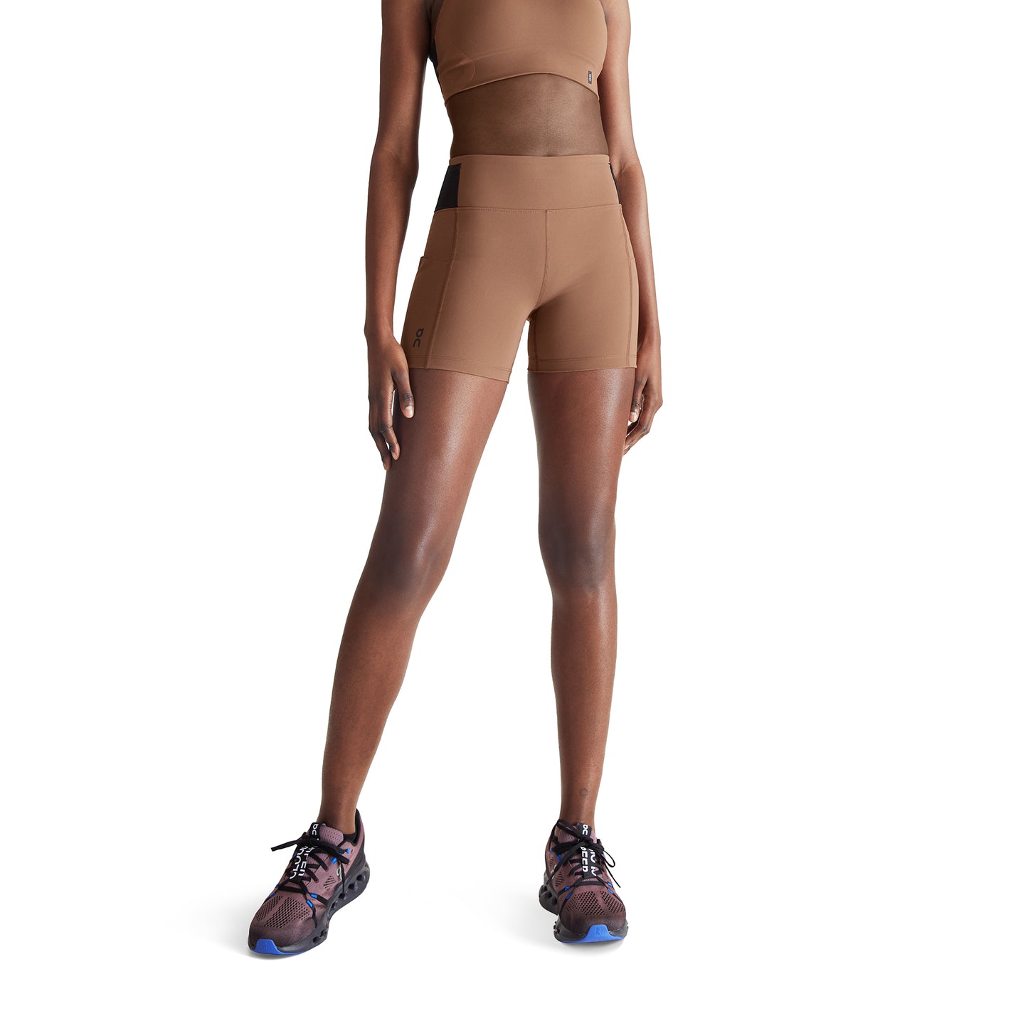 ON SPRINTER SHORTS