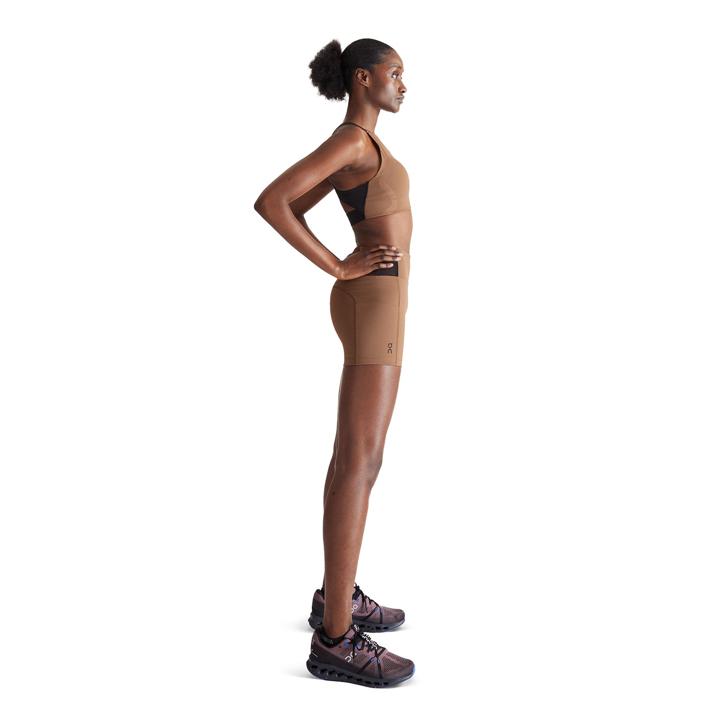 ON SPRINTER SHORTS