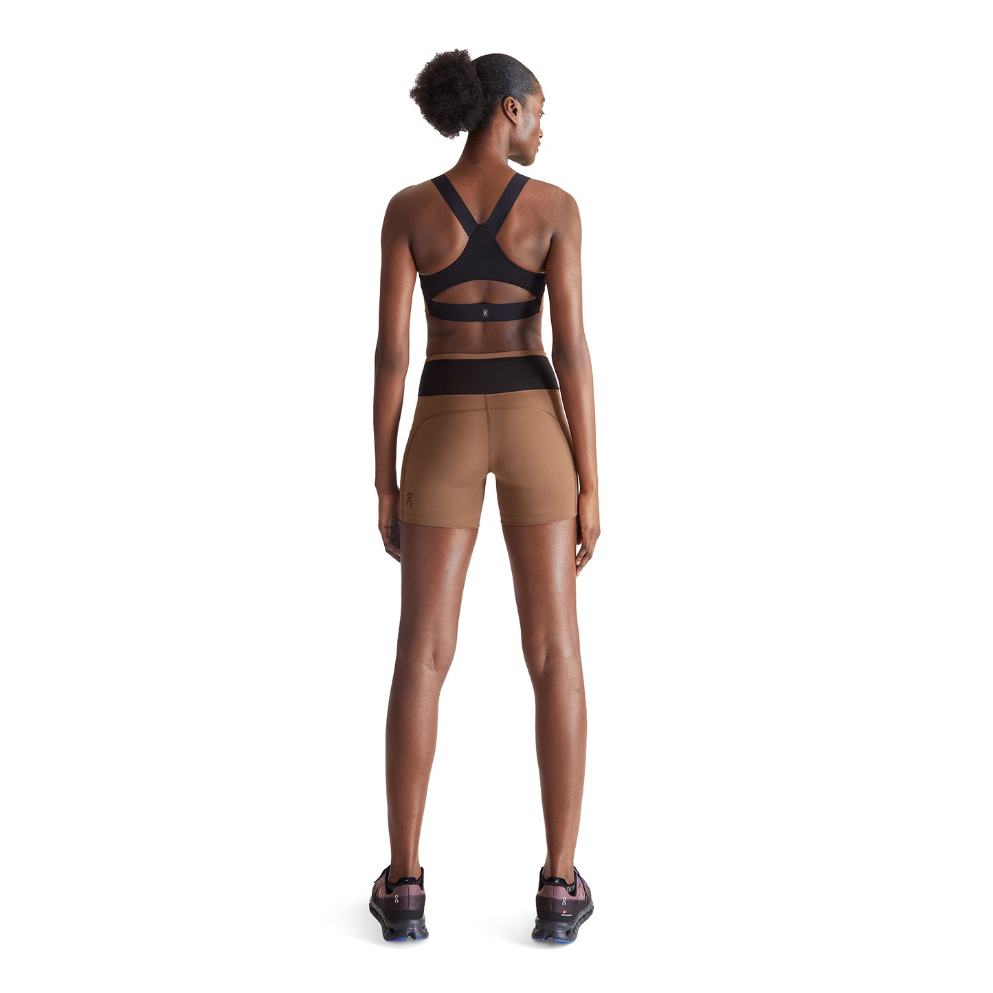 ON SPRINTER SHORTS