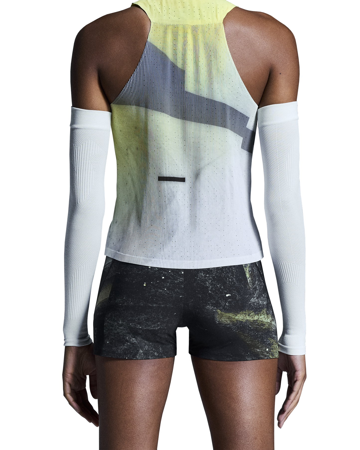 ON PERFORMANCE ARM SLEEVES