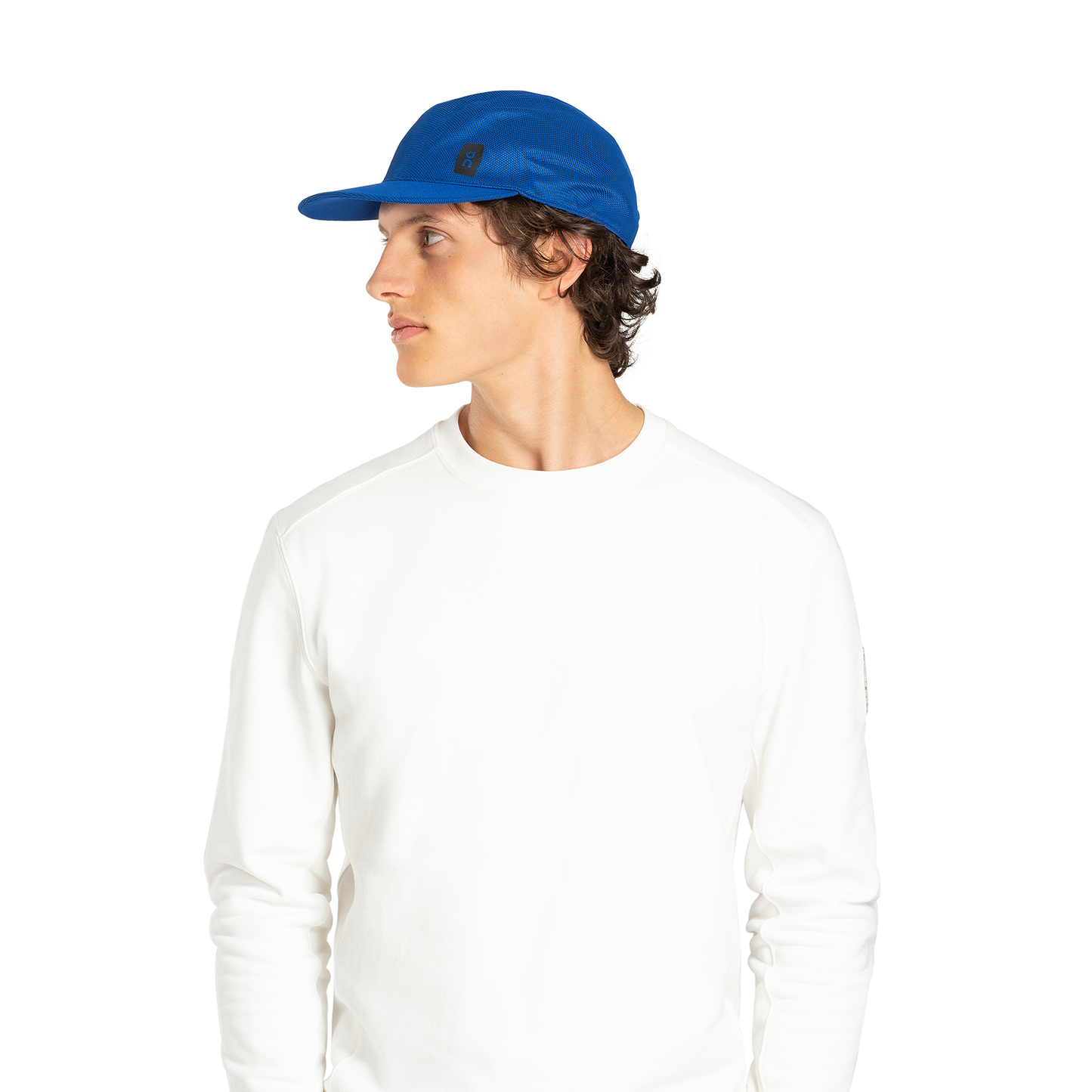 ON MOULDED CAP