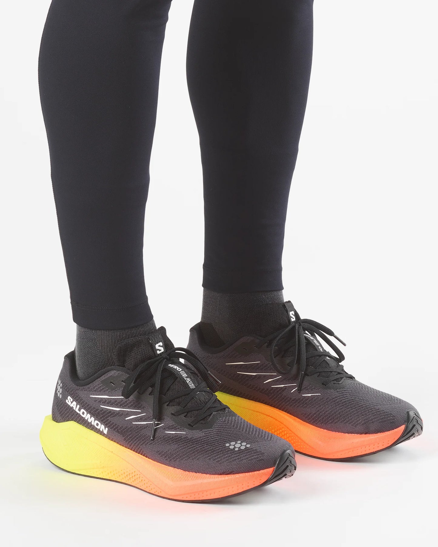SALOMON AERO BLAZE 4 GRADIENT PACK