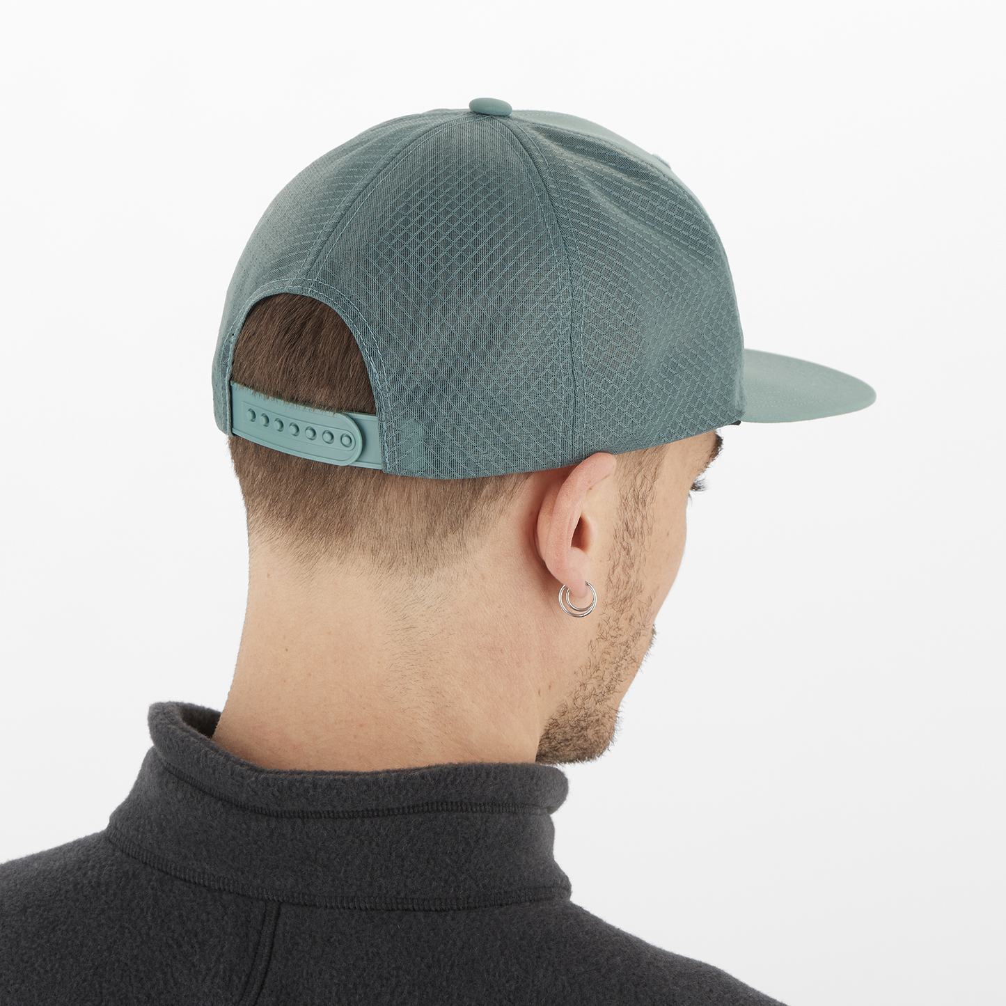 SALOMON TRUCKER FLAT CAP