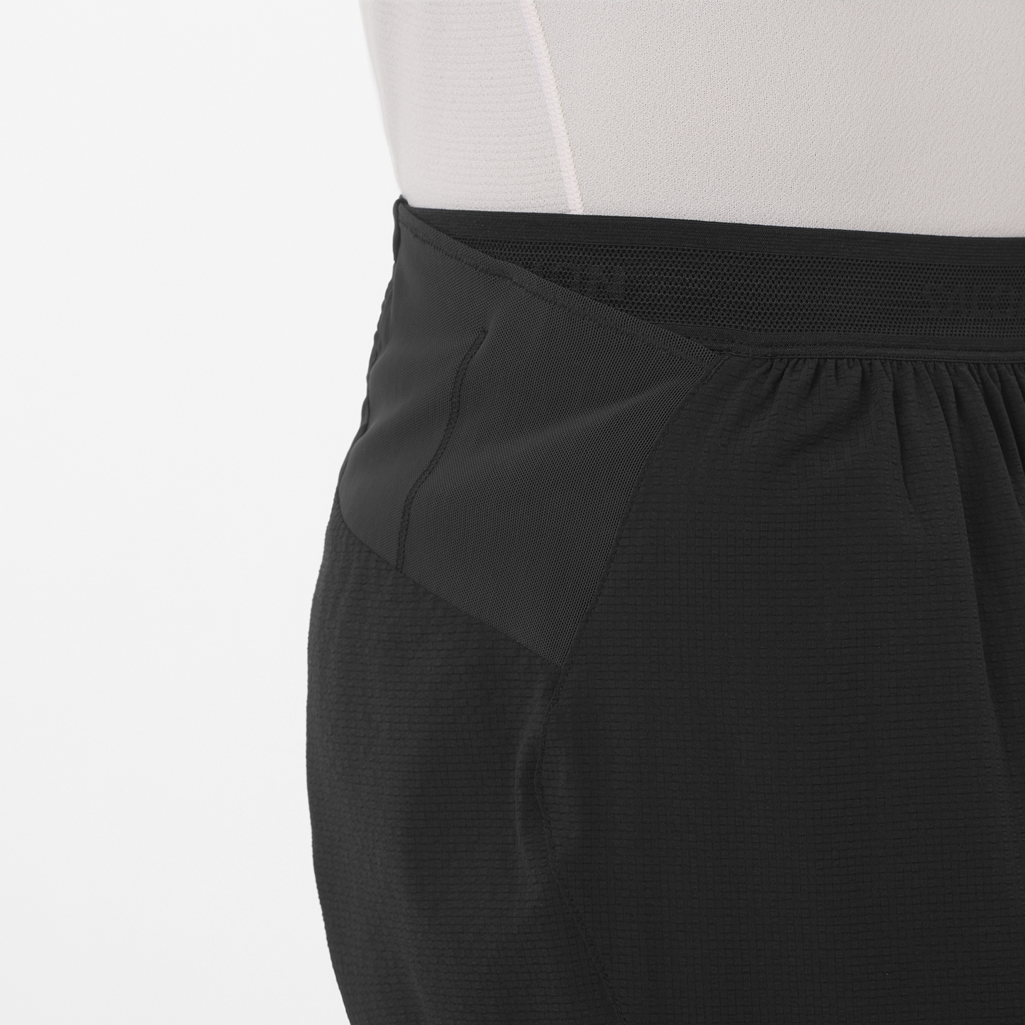 SALOMON SENSE AERO STOW 5" SHORTS M.