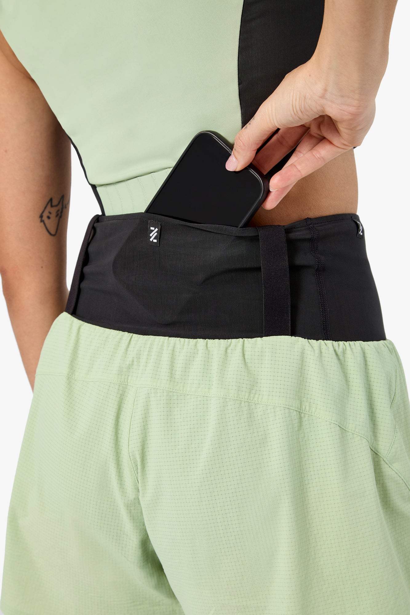 NNORMAL RACE SHORT 02 W