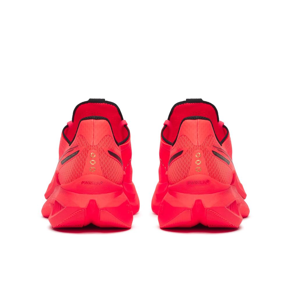 SAUCONY ENDORPHIN PRO 5.