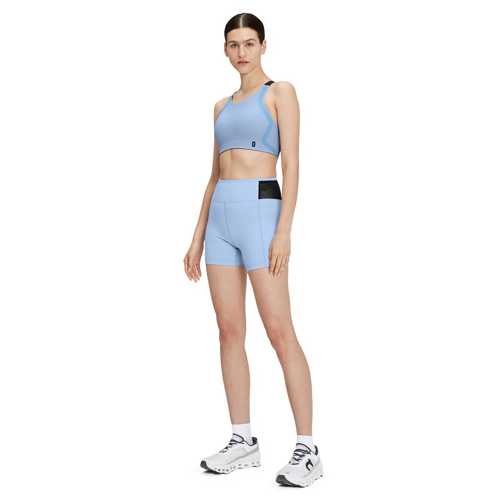 ON SPRINTER SHORTS