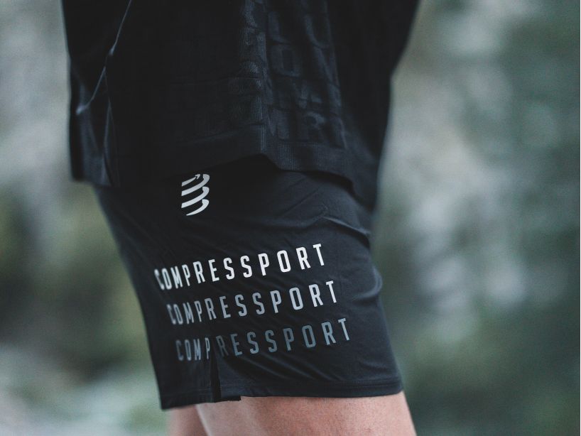 COMPRESSPORT PERFORMANCE SHORT BLACK EDITION 2023
