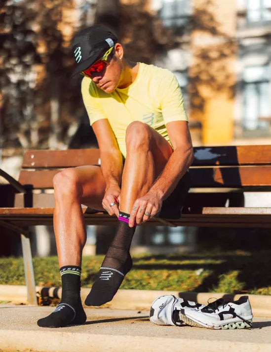 COMPRESSPORT PRO MARATHON 3D.DOTS
