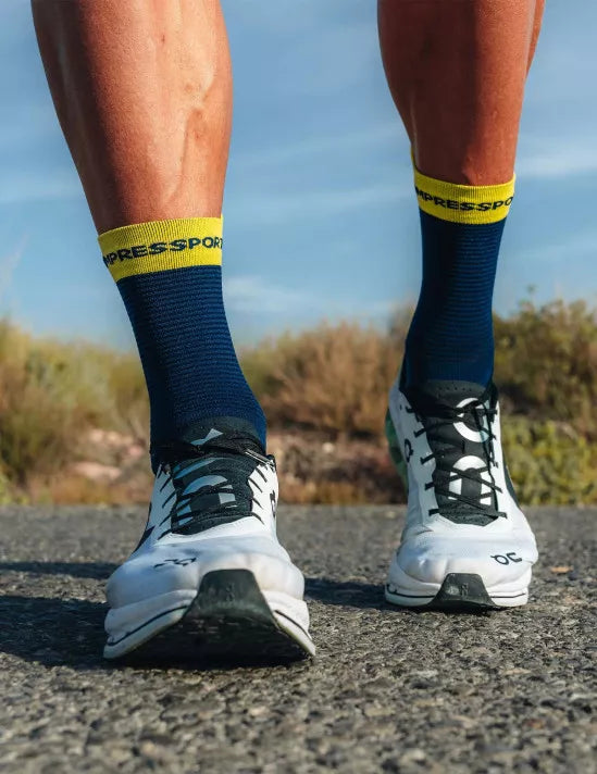 COMPRESSPORT PRO RACING SOCKS V4.0 RUN HIGH