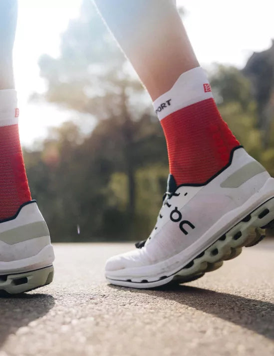 COMPRESSPORT PRO RACING SOCKS V4.0 RUN HIGH