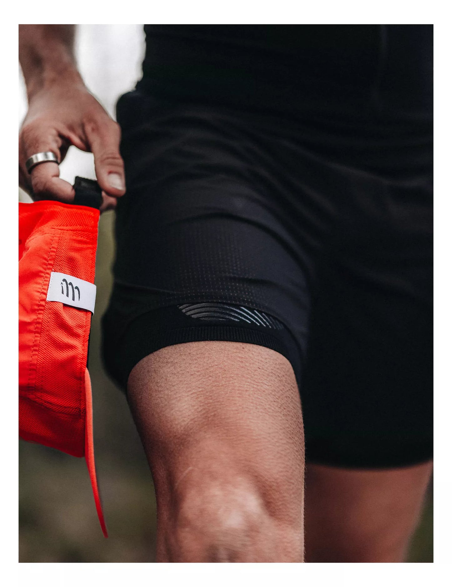 COMPRESSPORT TRAIL RACING OVERSHORT M