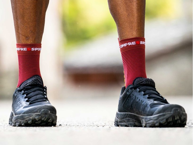 COMPRESSPORT PRO RACING SOCKS V4.0 RUN HIGH