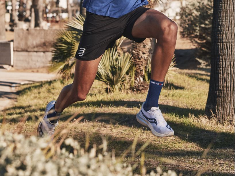 COMPRESSPORT PRO RACING SOCKS V4.0 RUN HIGH