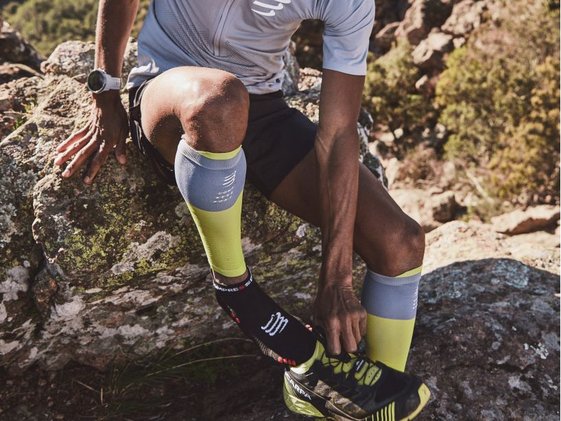COMPRESSPORT PRO RACING SOCKS V4.0 RUN LOW
